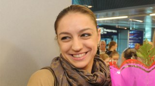 Омичи поздравили Евгению Канаеву с рождением первенца