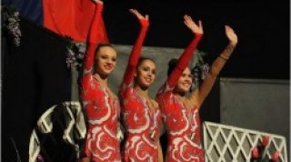 Россиянки выиграли многоборье на Гран-при по художественной гимнастике в Тье