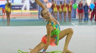 Юные гимнастки из Магнитогорска продемонстрировали мастерство в художественной гимнастике